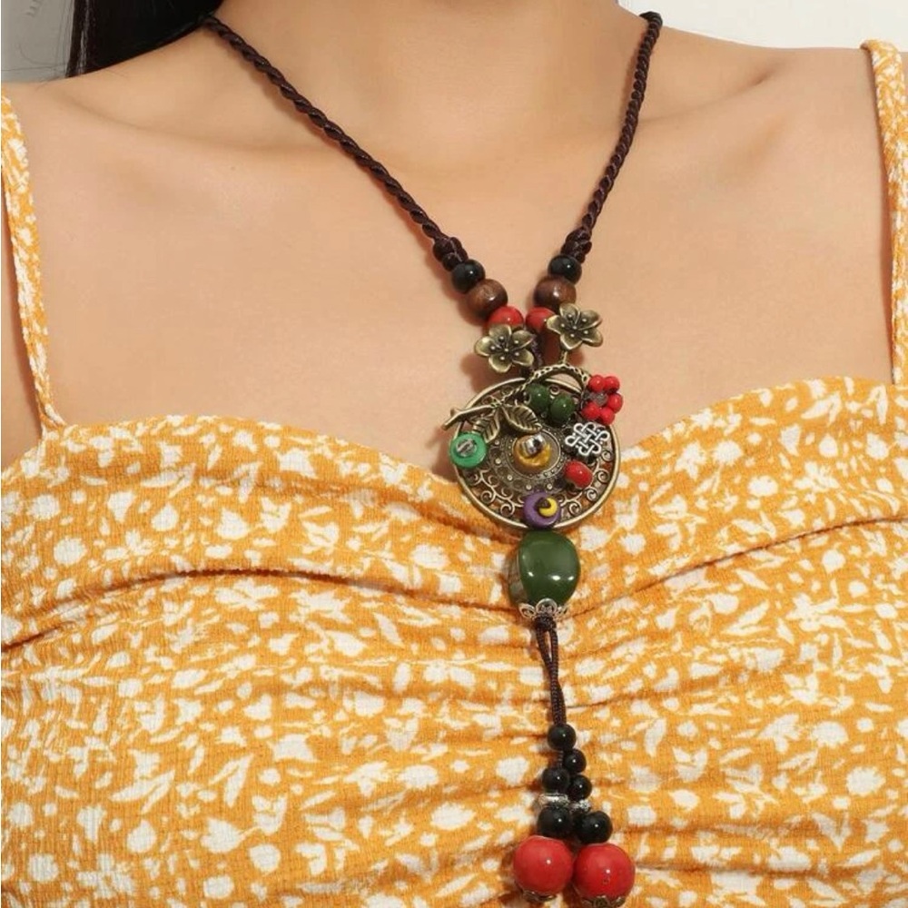 Rope beaded necklace